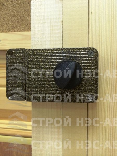Накладной замок для двери