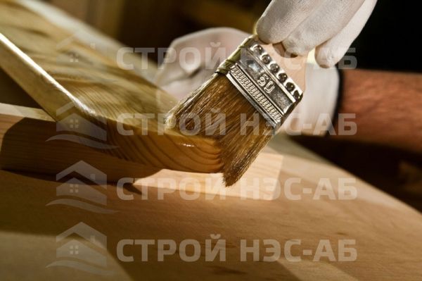 Покраска изделия лаком